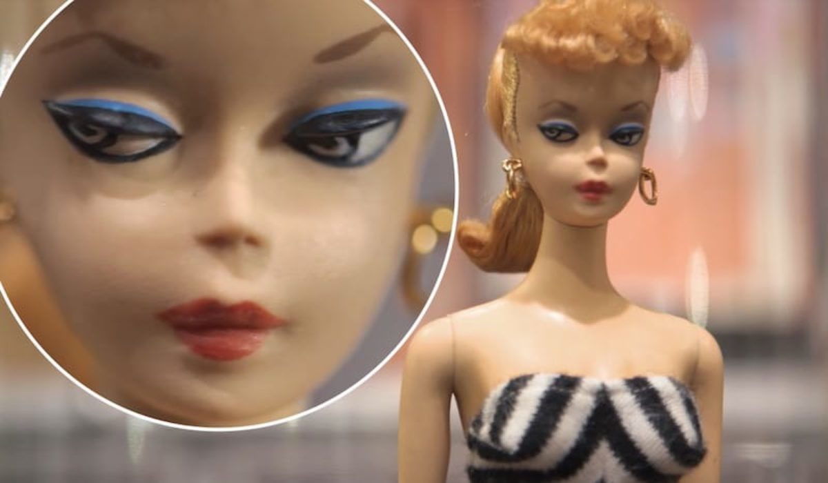 what did the original barbie look like