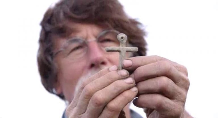 Medieval Cross Found On The Curse Of Oak Island 'could End Up Rewriting ...