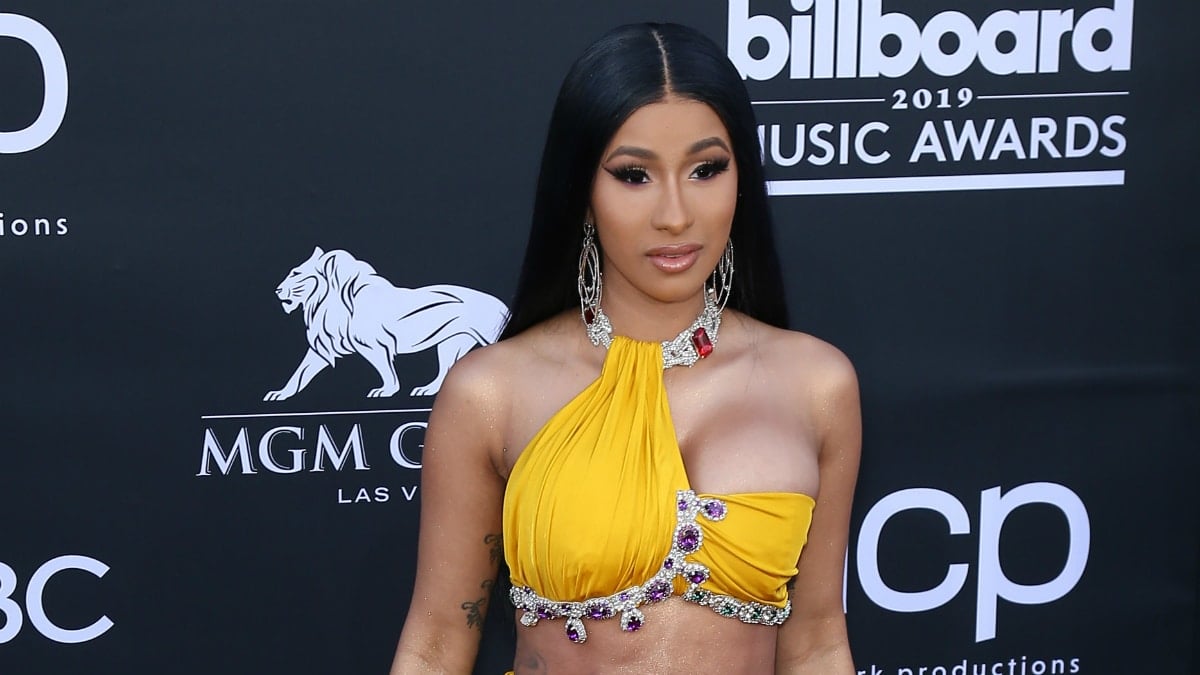 Cardi B Wardrobe Malfunction While Kissing Offset At Billboard