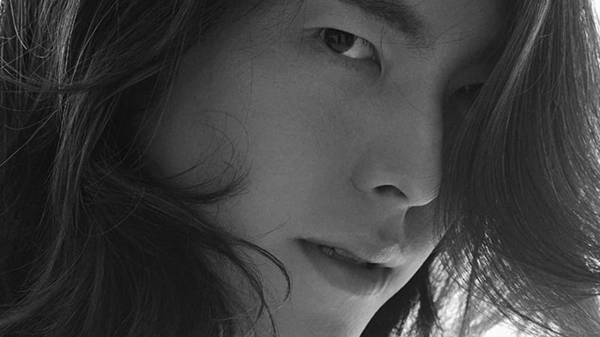 Kim Woo-Bin shocks fans with new pictorial showcasing long hair, the