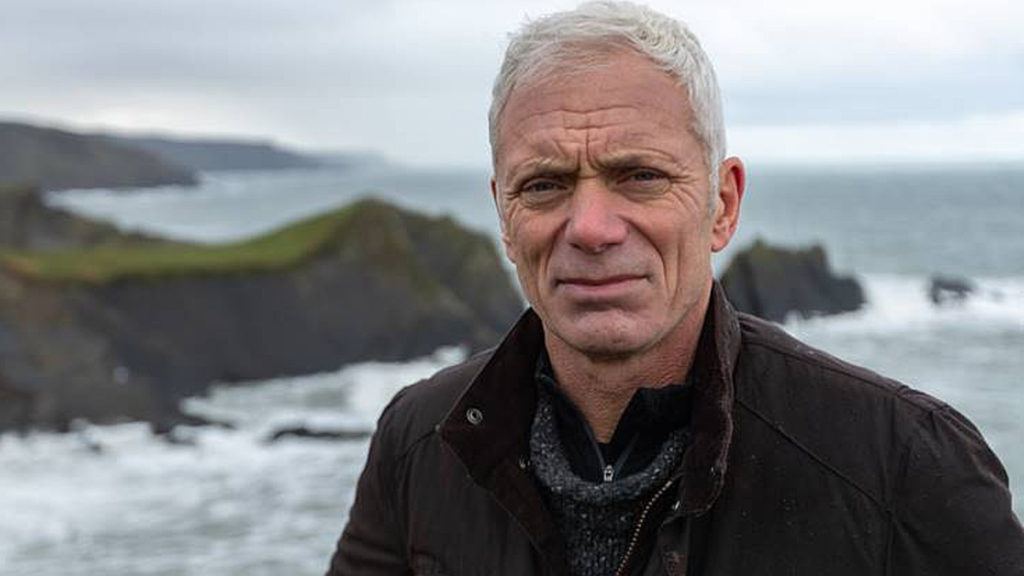 Jeremy Wade stars in Mysteries of the Deep coming to Discovery, preview