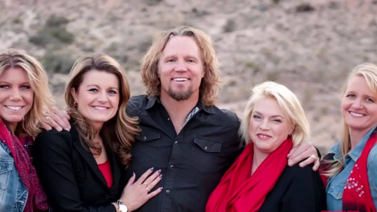 Kody Brown Says His Wives Are More Comfortable When Theyre Farther Apart And Less Interactive