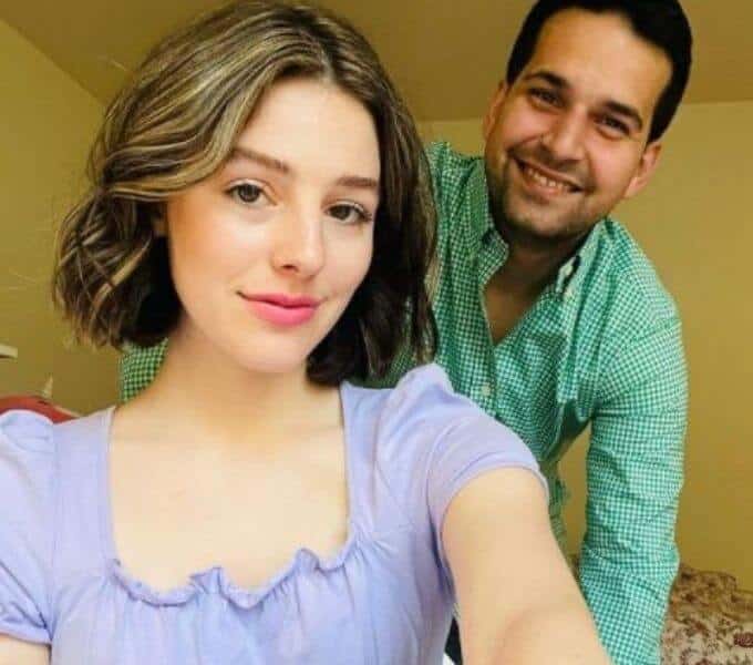 13 90 Day Fiance couples that are still very much in love