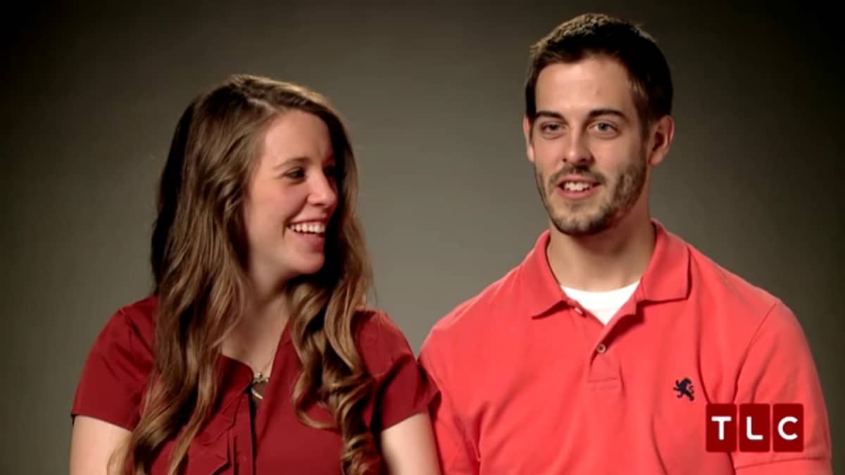 Jill Duggar and Derick Dillard in a confessional.