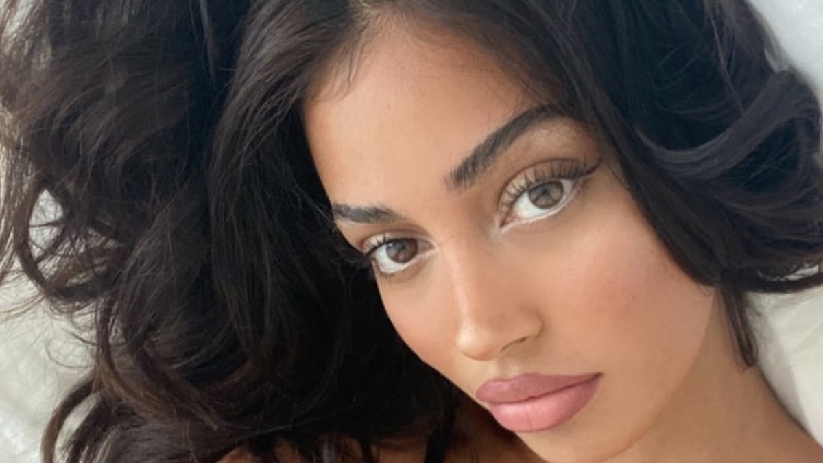 Cindy Kimberly in black lingerie enjoys 'rehab' - TAnvir Ahmed Anontow