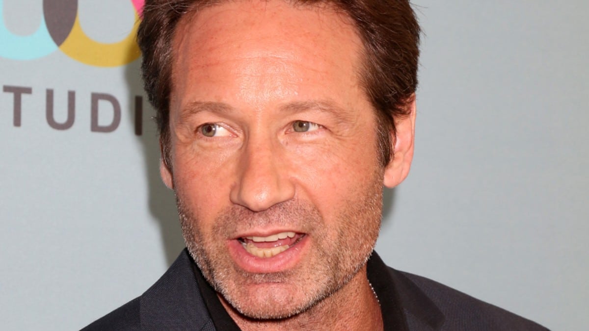 David Duchovny In Shirtless Show Off After Workout And Grocery Store Run With Babeer Girlfriend