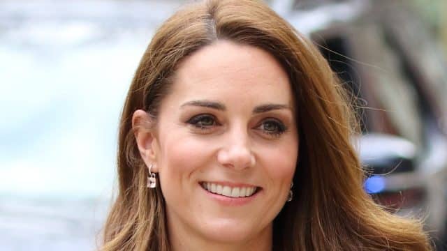 Princess Kate proves blue is her color while visiting Copper Box Arena ...