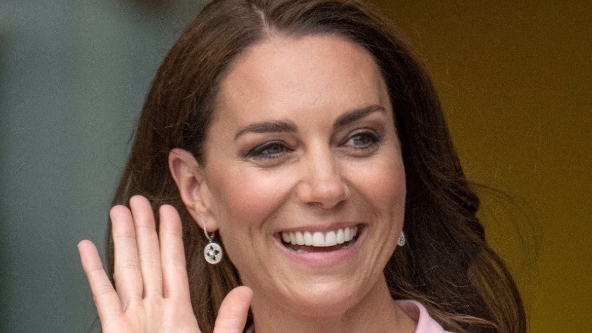 Kate Middleton Beams As She Opens The Brand New Young V&A