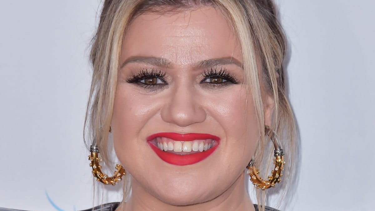 Kelly Clarkson Is One ‘hot Mama After Incredible Weight Loss Th News