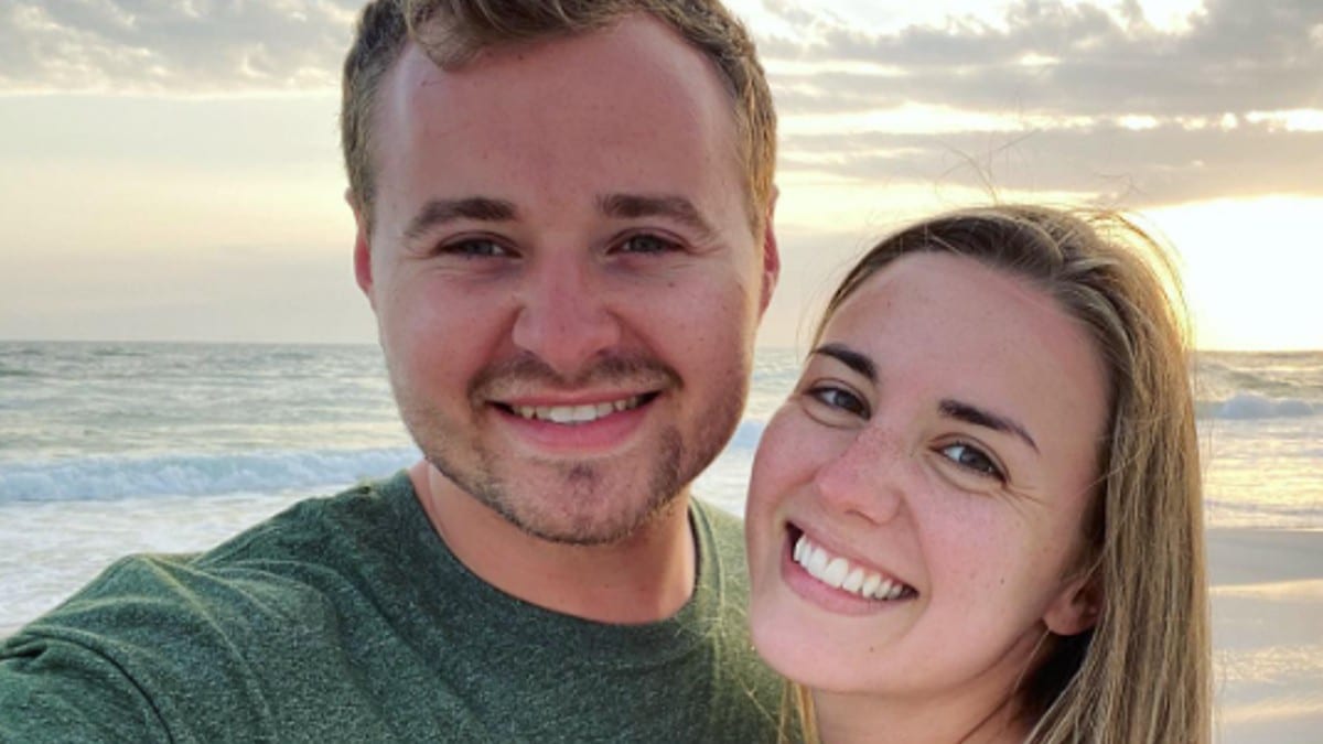 Jedidiah Duggar and Katelyn Nakatsu honeymoon selfie