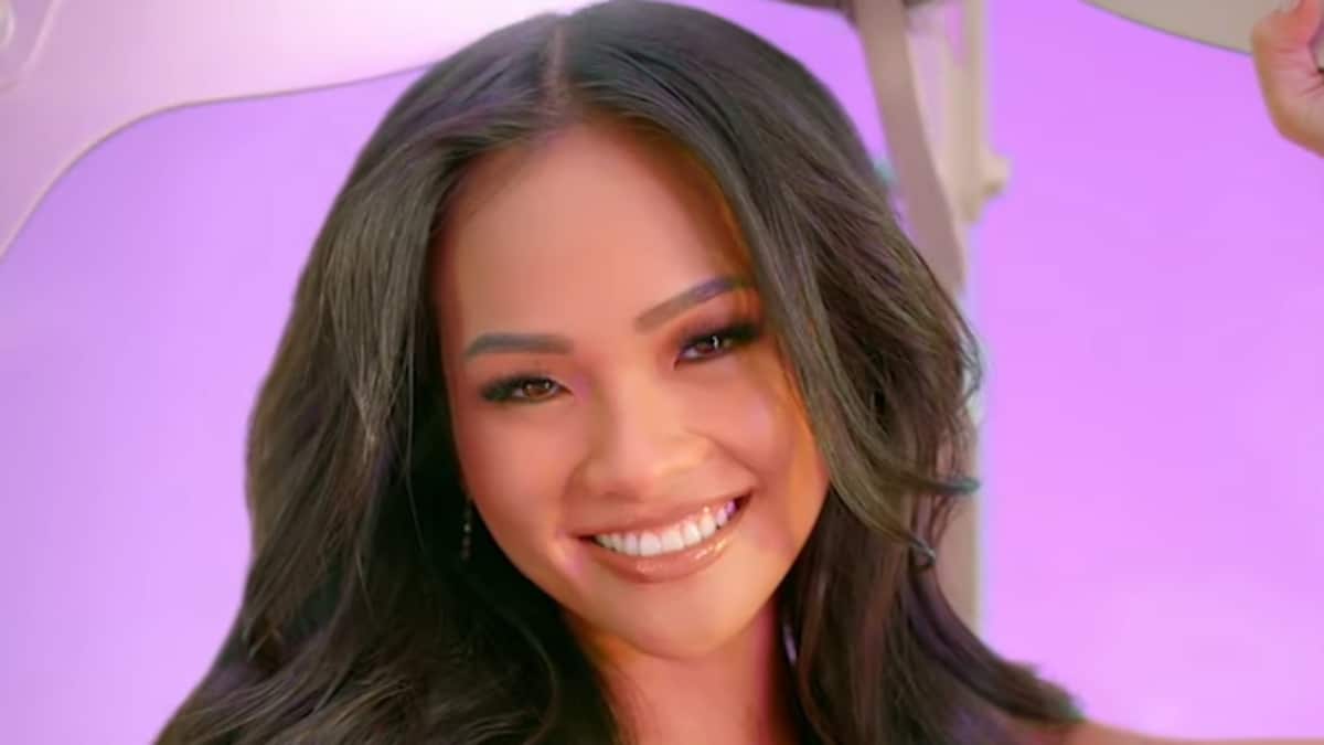 Jenn Tran in a Bachelorette promo