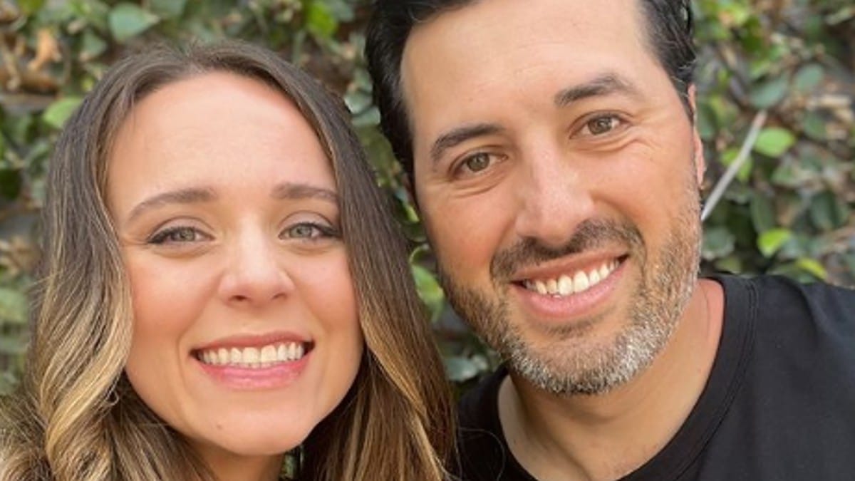 Jinger Duggar and Jeremy Vuolo selfie