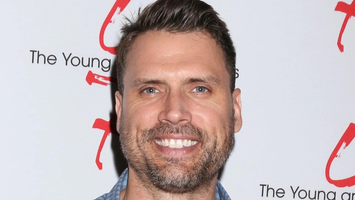 Joshua Morrow on the red carpet