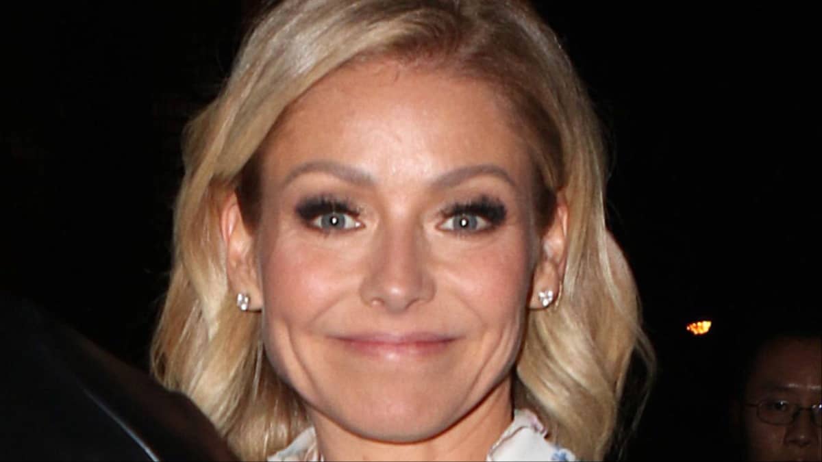 Kelly Ripa at a random event