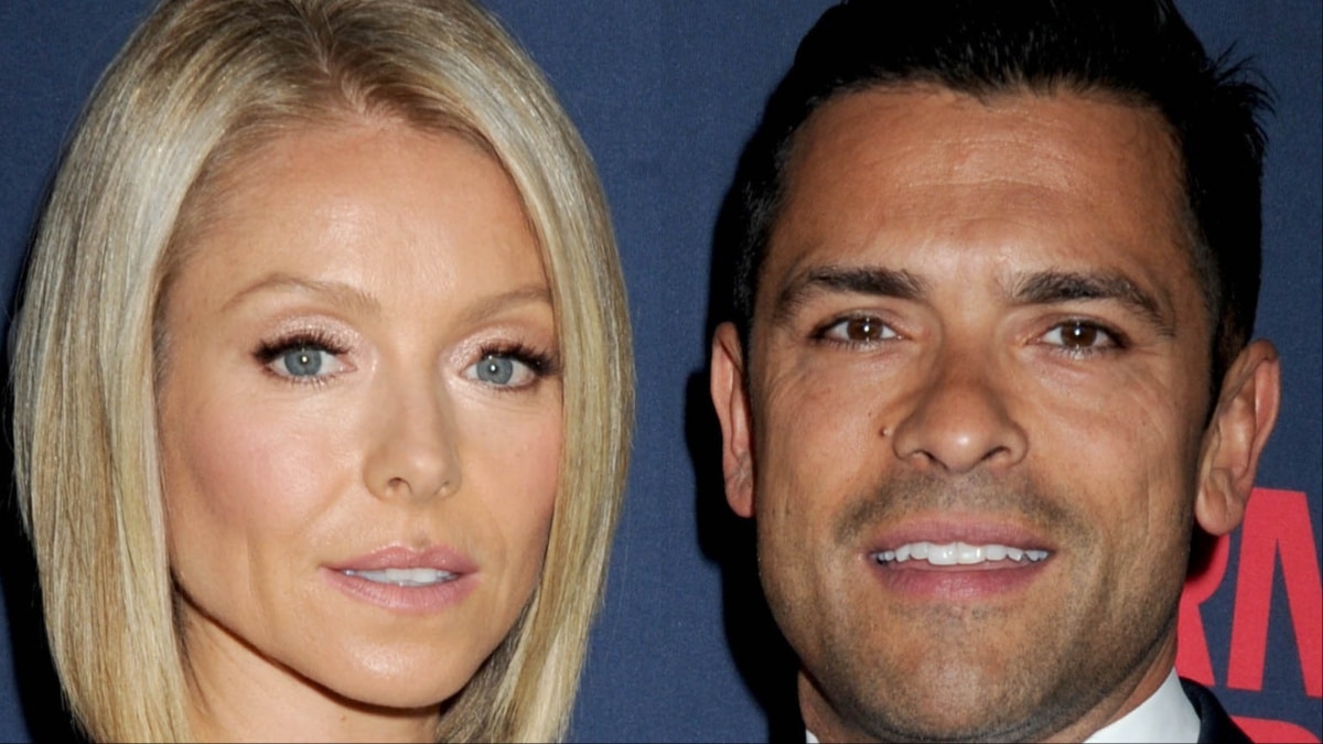 Kelly Ripa and Mark Consuelos at random event