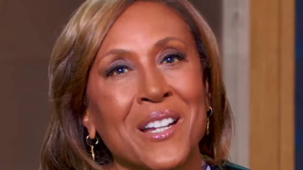 gma anchor robin roberts face shot from abc