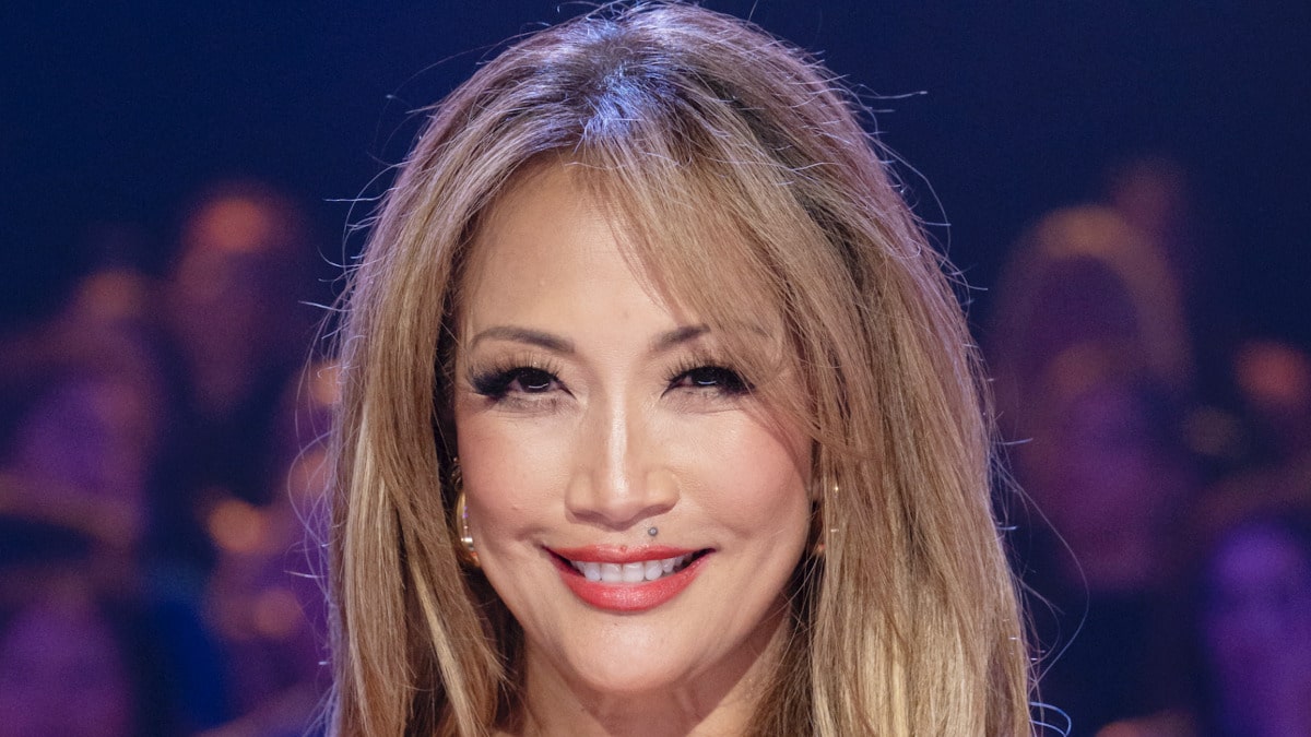 Carrie Ann Inaba fires back at a critic.