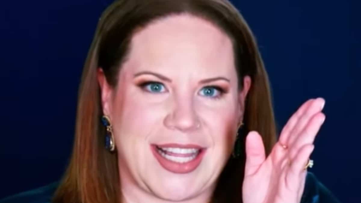 Whitney Way Thore confessional