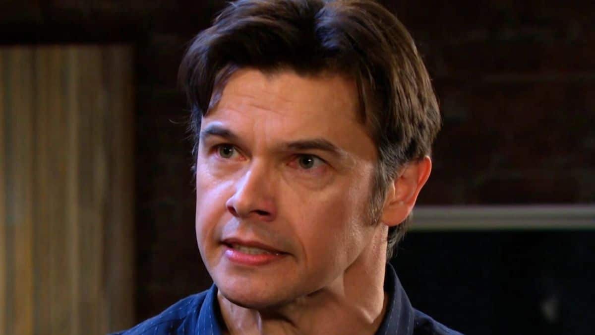 Paul Telfer as Xander on Days