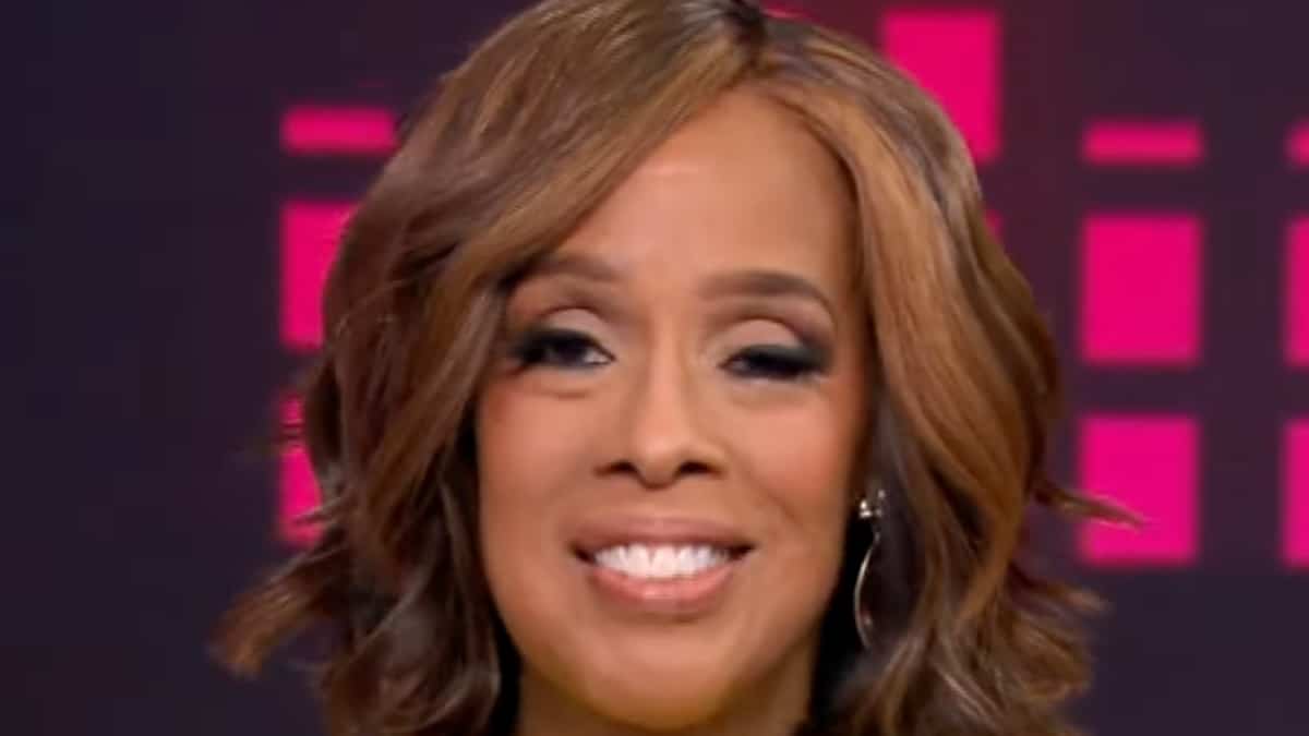 gayle king face shot from cbs morning segment