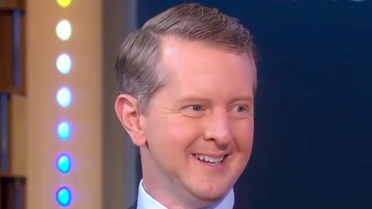 ken jennings face shot from good morning americai nterview