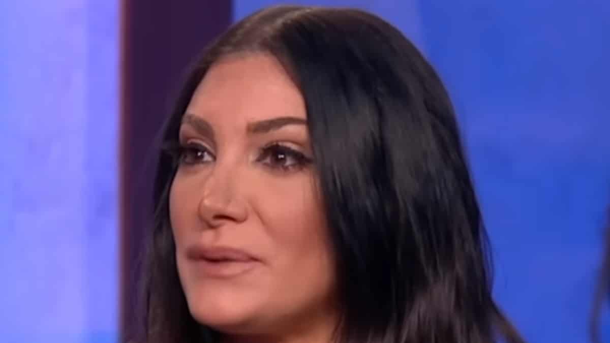 deena cortese face shot during jersey shore family vacation reunion