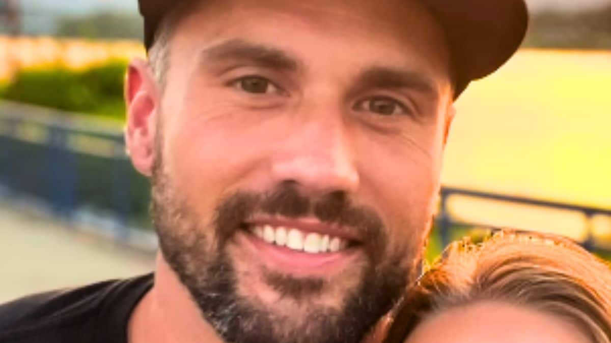 ryan edwards records a reel on instagram with his girlfriend amanda