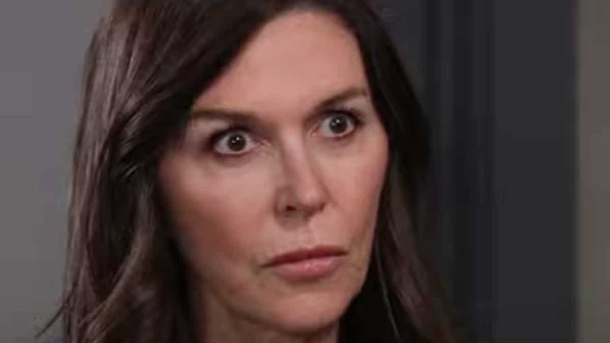 Finola Hughes as Anna on General Hospital