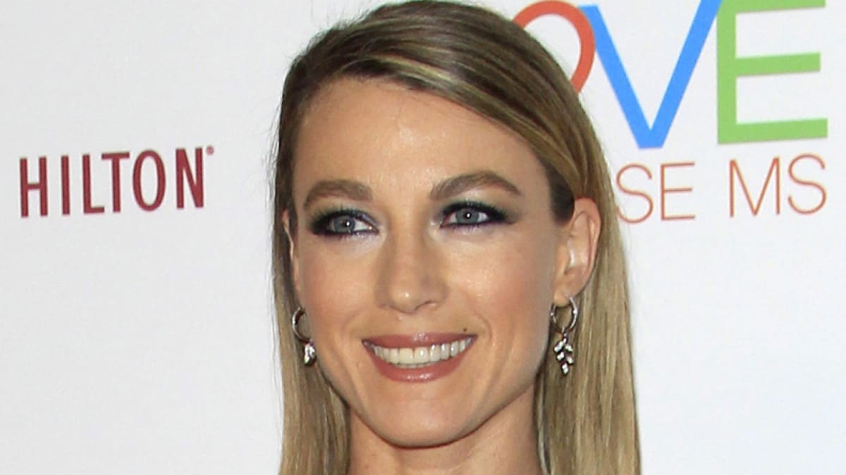 Natalie Zea Actress