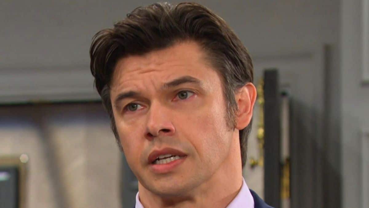 Paul Telfer as Xander on Days