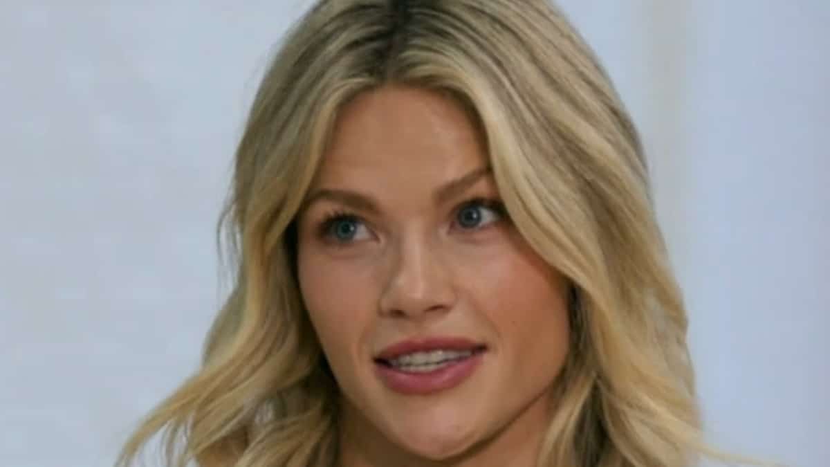 witney carson face shot from dancing with the stars season 33