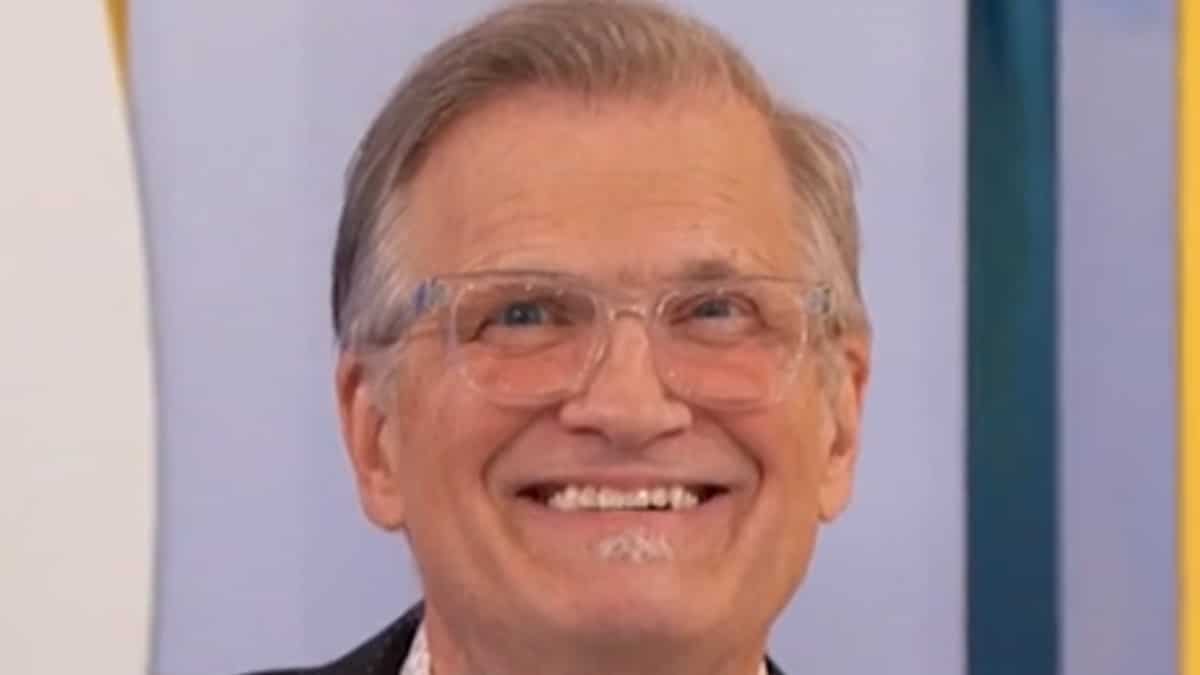 drew carey face shot from the price is right on cbs