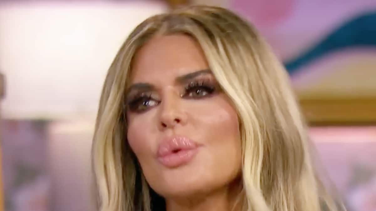 Lisa Rinna appears on The Real Housewives of Beverly Hills.