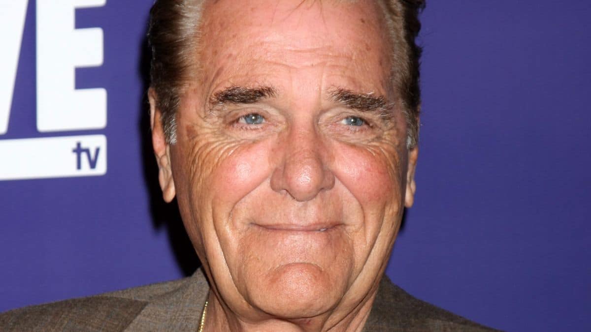 chuck woolery poses on the red carpet at the Paley Center For Media in beverly hills, CA