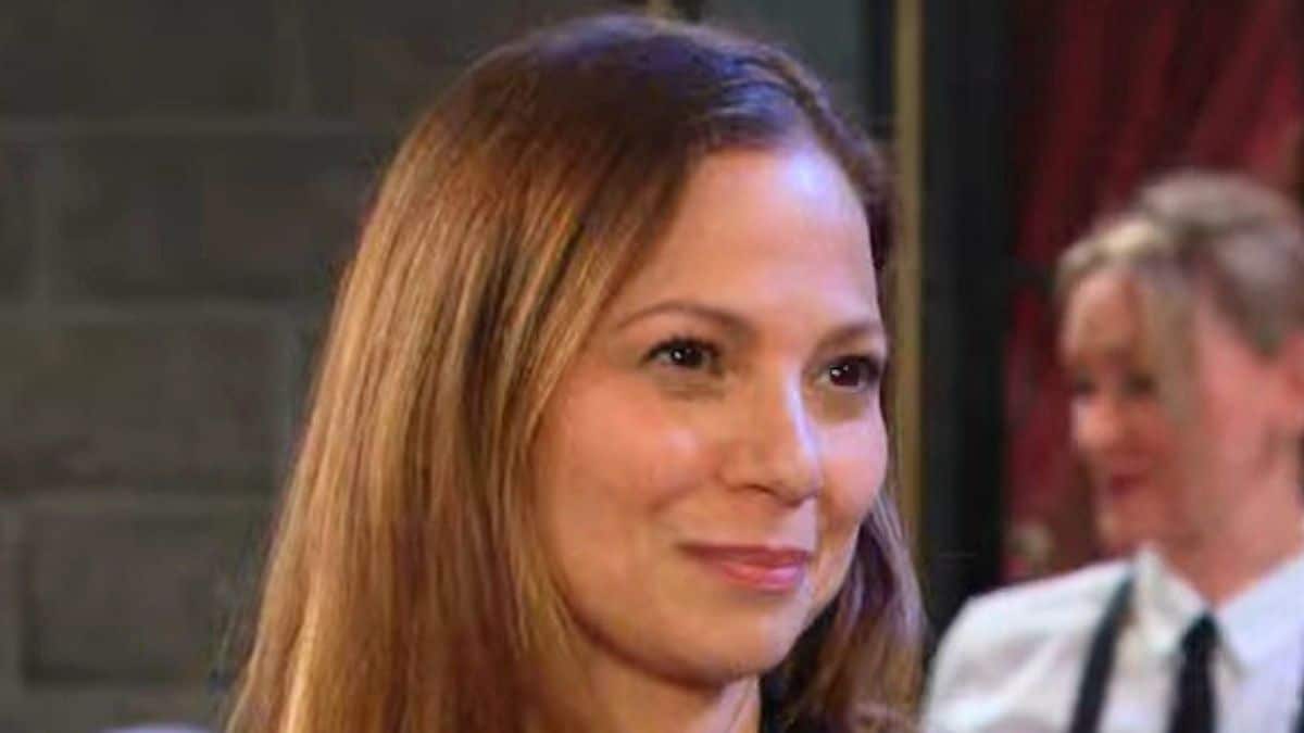 Tamara Braun as Ava on Days