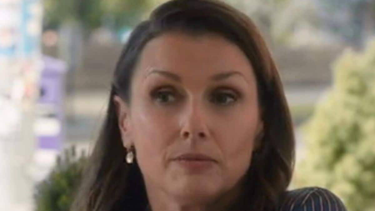 Bridget Moynahan as Erin on Blue Bloods