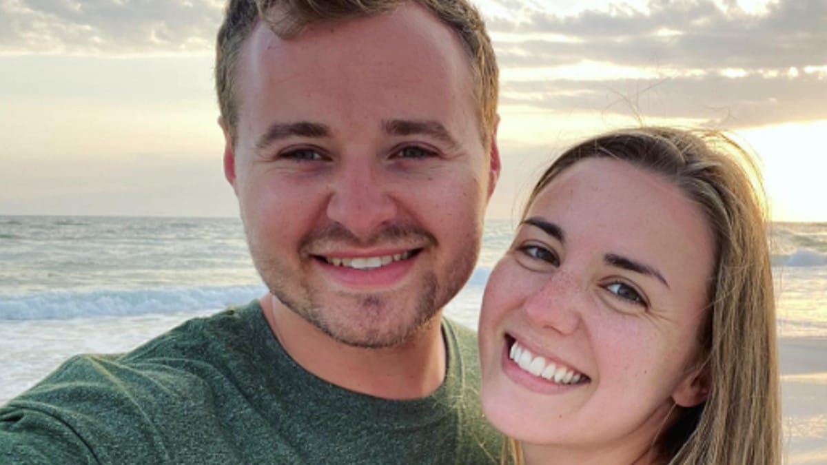 Jedidiah Duggar and Katelyn Nakatsu honeymoon selfie