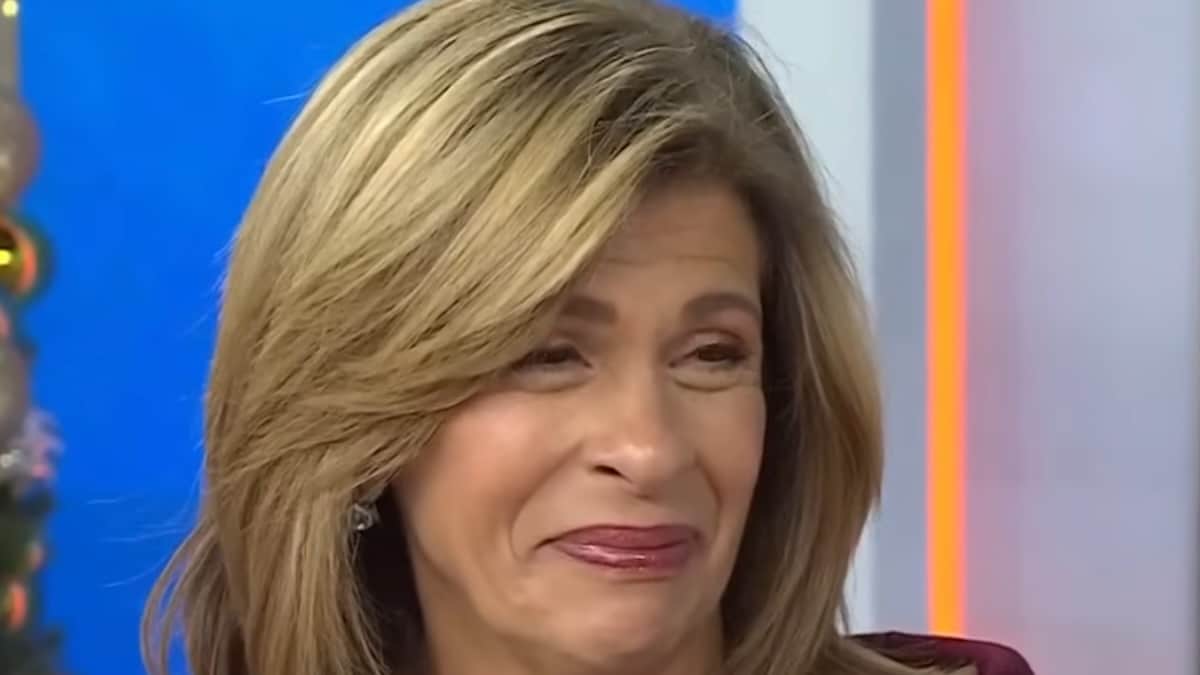 hoda kotb face shot from today interview with jamie lee curtis