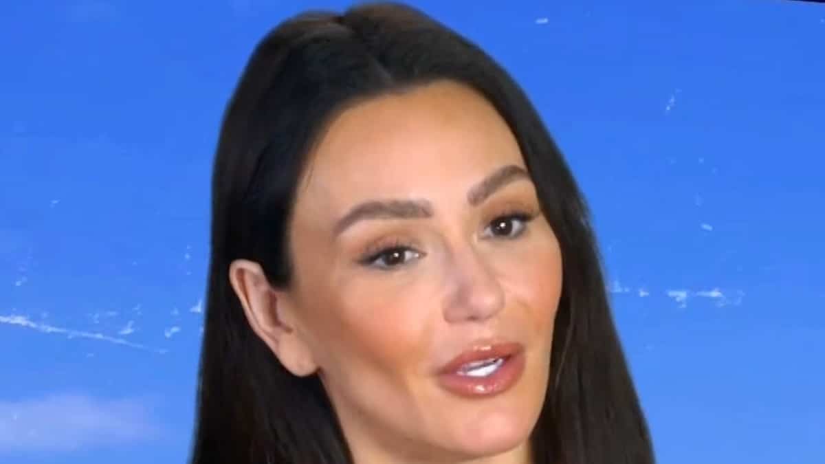 jenni jwoww farley face shot from mtv jersey shore family vacation