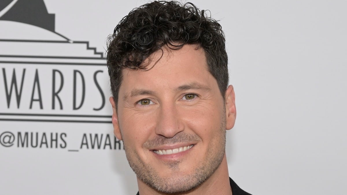 val chmerkovskiy face shot from Make Up Artists And Hair Stylists Guild's 11th Annual MUAHS Awards